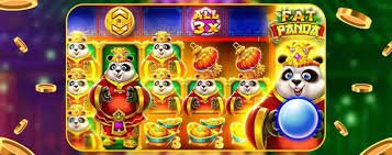 memori Qiu Qiu player interface showing tile hand, betting controls, and live dealer chat window